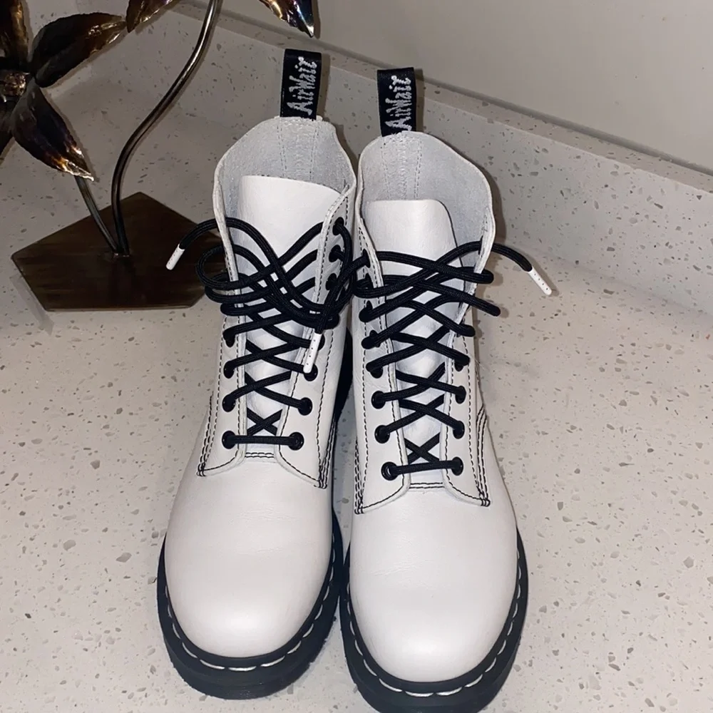 BRAND NEW Leather Dr. Martins - Picture 2 of 5